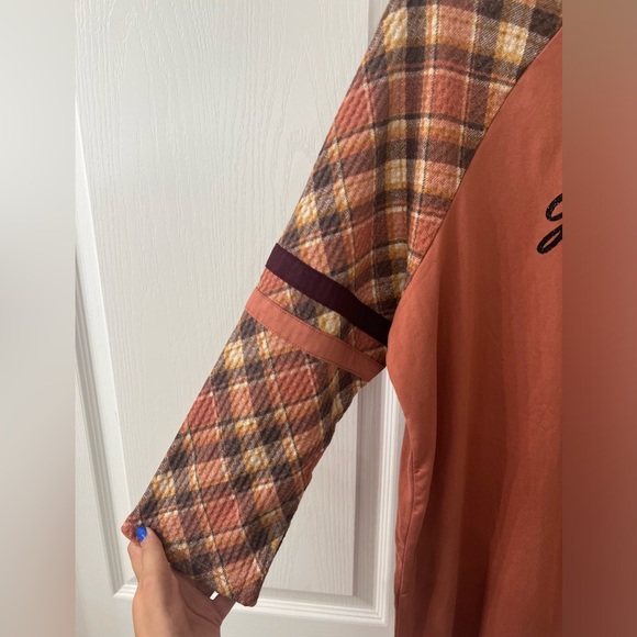 Catos Fall Blouse - Picture 6 of 6